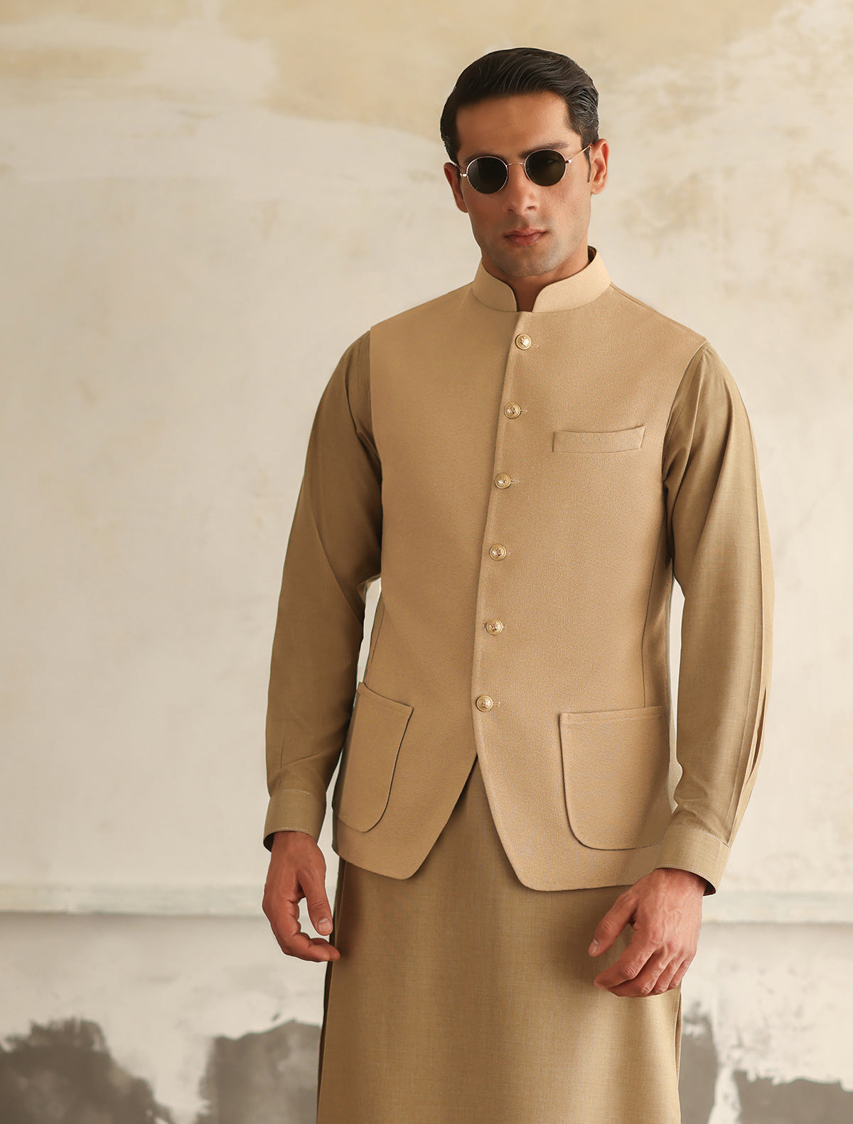 BEIGE WAISTCOAT Ismail Farid BEIGE WAISTCOAT Ismail Farid