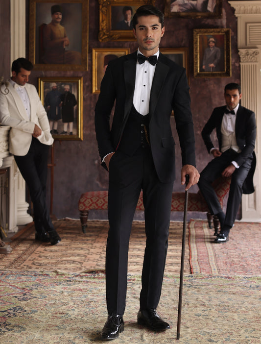 BLACK TUXEDO SUIT