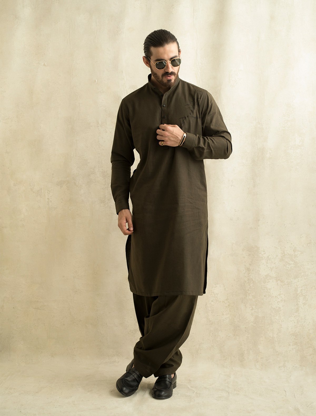 DARK GREEN SHALWAR KAMEEZ – Ismail Farid Pakistan