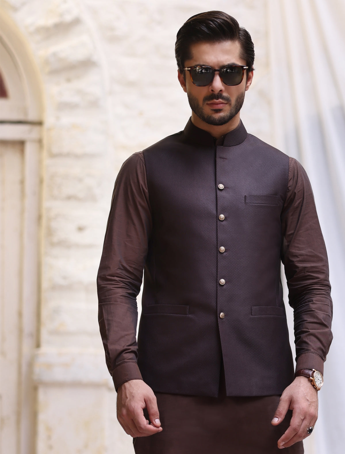 CLASSIC MAROON TEXTURED WAISTCOAT-S – Ismail Farid Pakistan