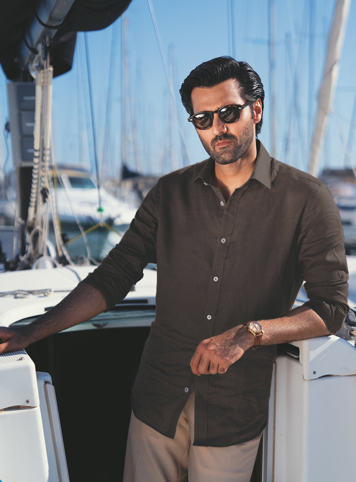 BROWN LINEN SHIRT