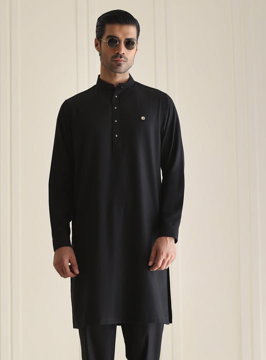 BLACK TEXTURED KURTA PAJAMA