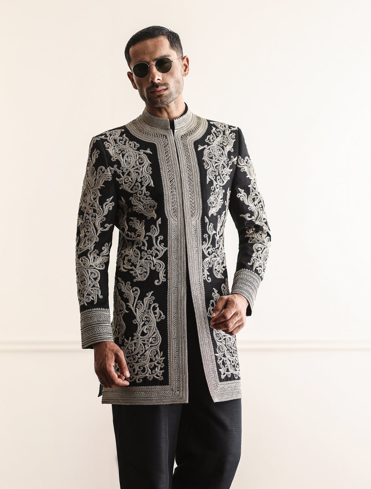 BLACK ANCHOR EMBROIDERED PRINCE COAT