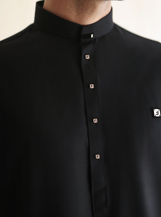 BLACK TEXTURED KURTA PAJAMA