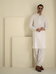 WHITE CLASSIC KAMEEZ SHALWAR