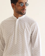 OFF-WHITE EMBROIDERED KURTA