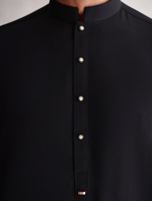 BLACK TEXTURED KURTA PAJAMA