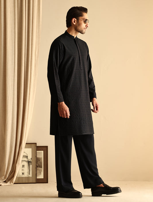 NAVY EMBROIDERED KURTA