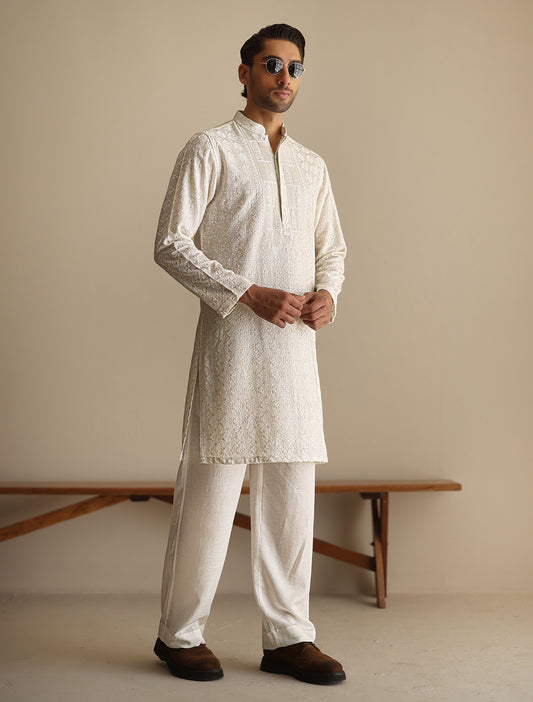 OFF-WHITE CHICKEN KARI STYLE KURTA