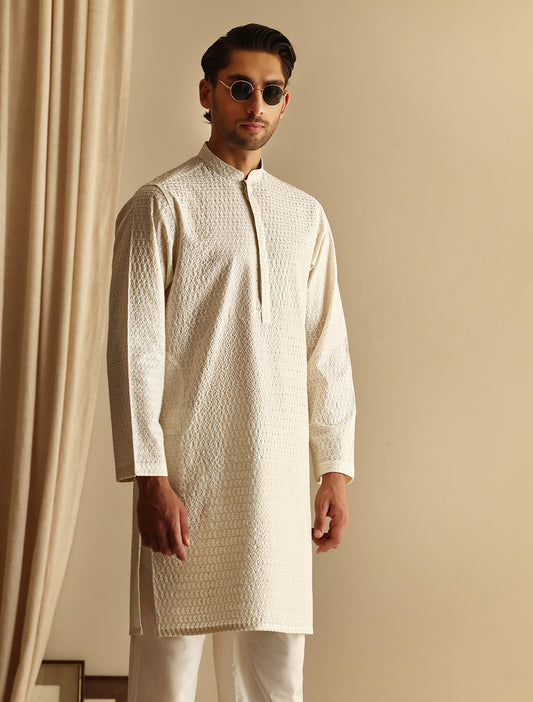 OFF-WHITE EMBROIDERED KURTA