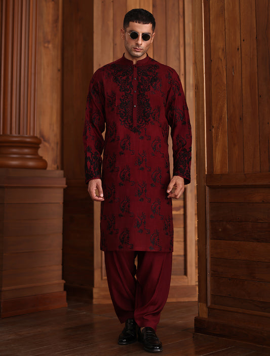 MAROON EMBROIDERED EMBELLISHED KURTA