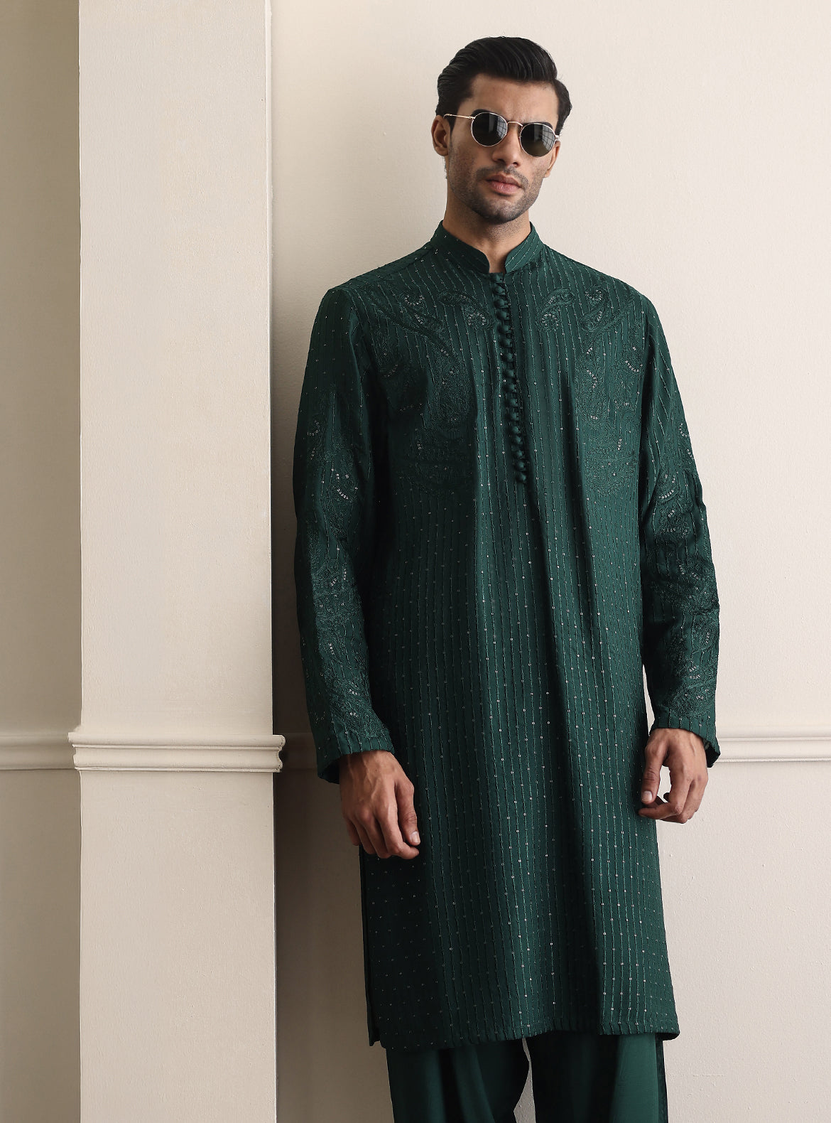 EMERALD GREEN EMBROIDERED KURTA