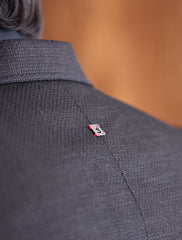 BLACK CLASSIC TWO BUTTONS BLAZER