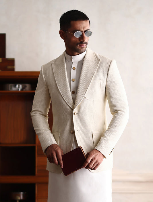 CREAM CLASSIC TWO BUTTONS BLAZER