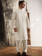 CREAM KAMEEZ SHALWAR