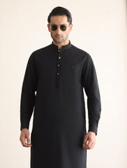 BLACK KAMEEZ SHALWAR