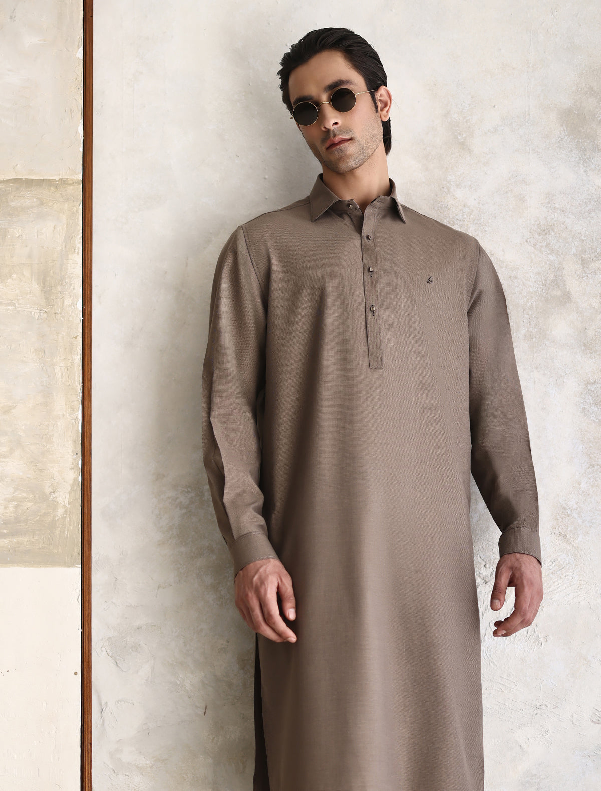 BEIGE TEXTURED KAMEEZ SHALWAR