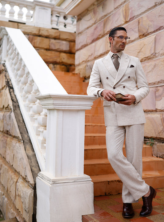 BEIGE DOUBLE BREASTED SUIT