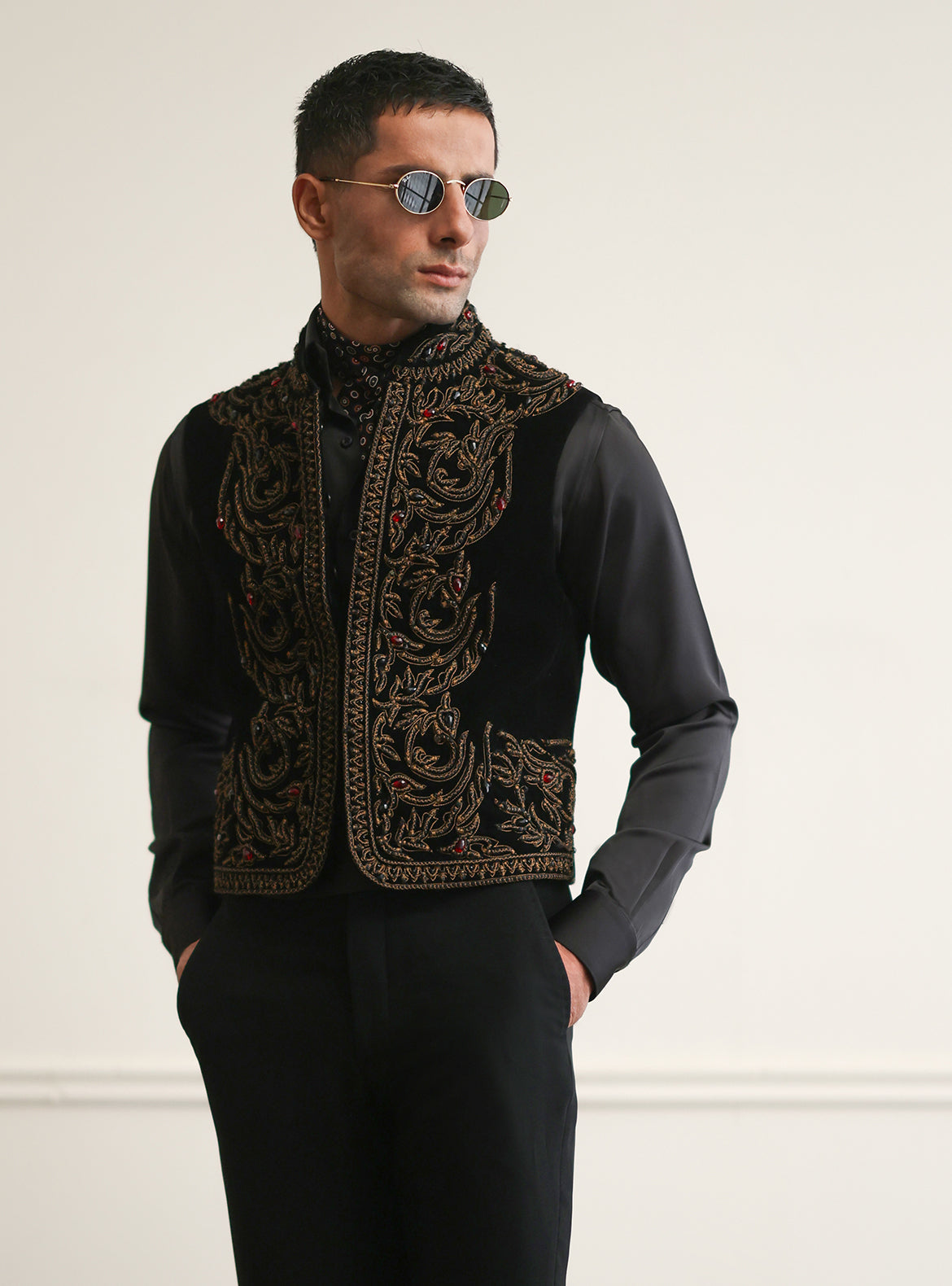 BLACK VELVET EMBROIDERED WAISTCOAT