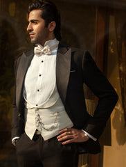 CLASSIC BLACK TUXEDO SUIT