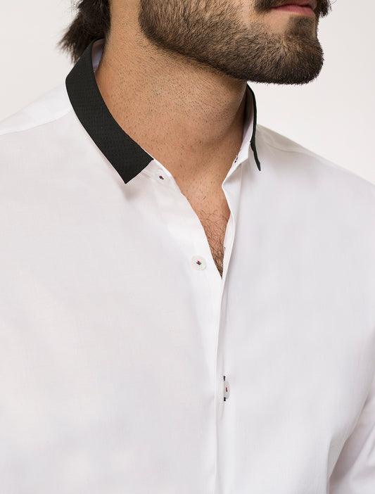 CRISP WHITE SHIRT