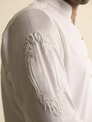 OFF WHITE APPLIQUE EMBELLISHED KAMEEZ SHALWAR-S