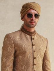 GOLDEN TURBAN WITH SHORT TAIL