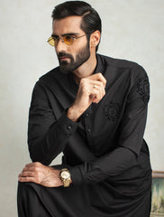 BLACK EMBROIDERED KAMEEZ SHALWAR
