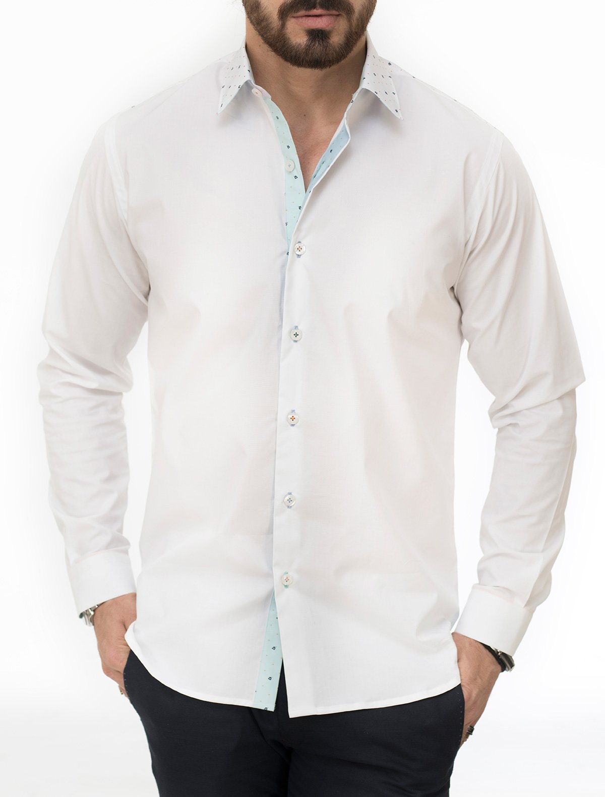 WHITE SHIRT WITH PRINTED COLLAR