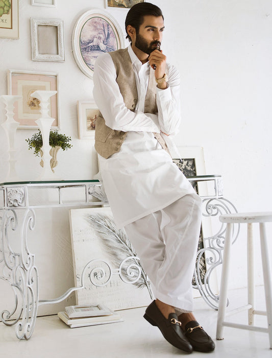 WHITE KAMEEZ SHALWAR