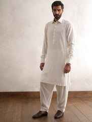 CLASSIC WHITE KAMEEZ SHALWAR