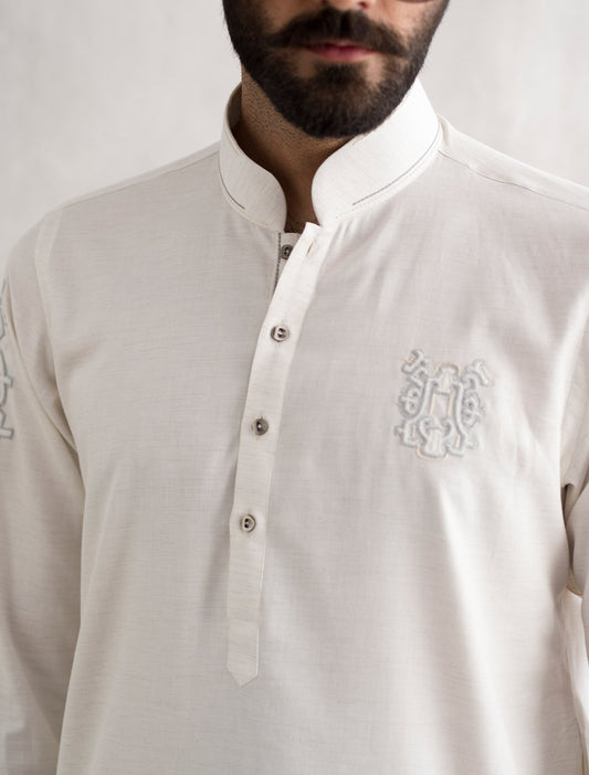 WHITE APPLIQUE KAMEEZ SHALWAR