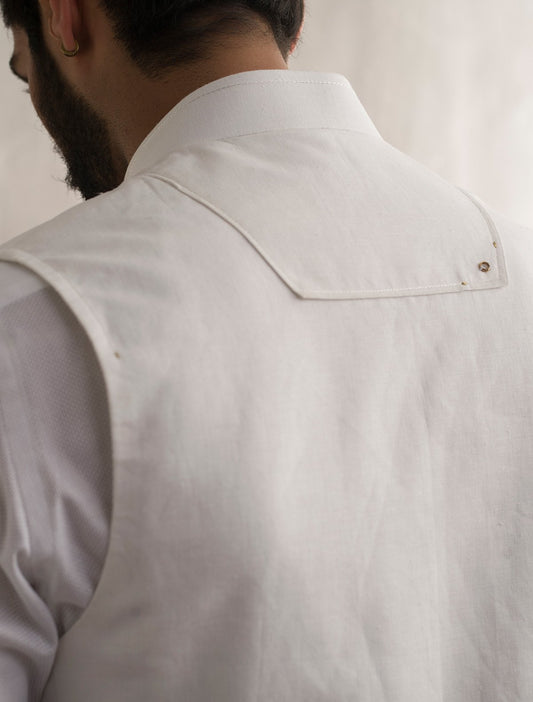 WHITE LINEN WAISTCOAT