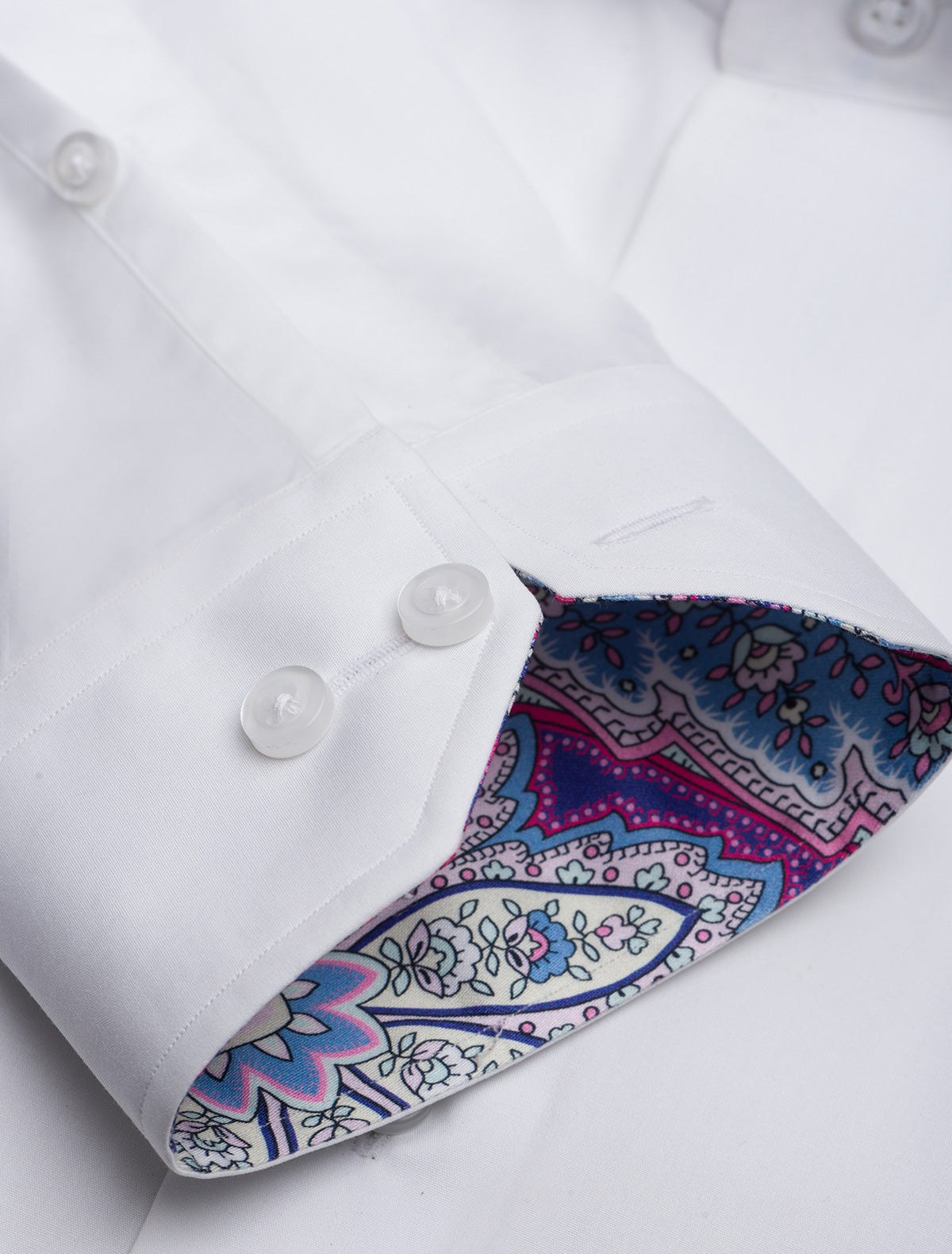 WHITE - FLORAL DETAILED SHIRT