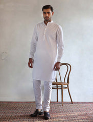 CLASSIC WHITE KURTA PAJAMA