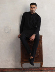BLACK EMBROIDERED KURTA PAJAMA