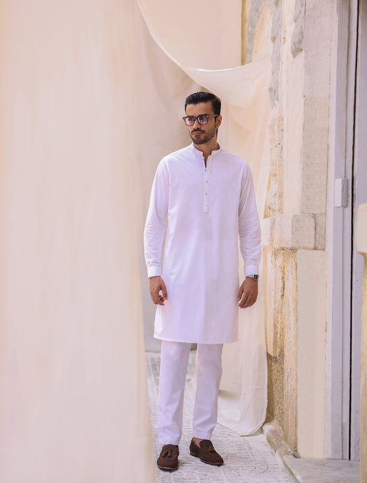 WHITE KURTA PAJAMA