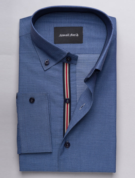 BLUE BUTTON-DOWN SHIRT