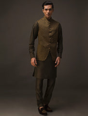 GREEN WITH GOLDEN MESH EMBROIDERED WAISTCOAT