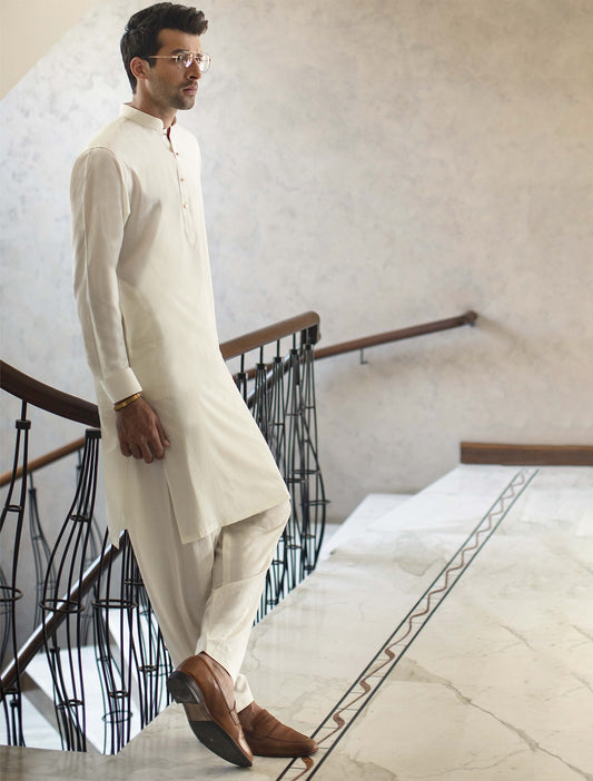 CREAM- KAMEEZ SHALWAR