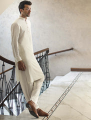 CREAM- KAMEEZ SHALWAR