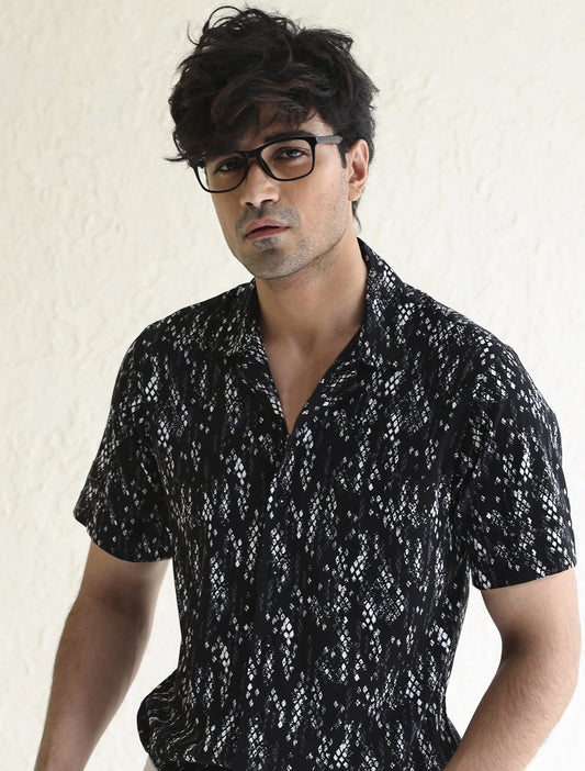 BLACK SNAKE PRINT SHIRT