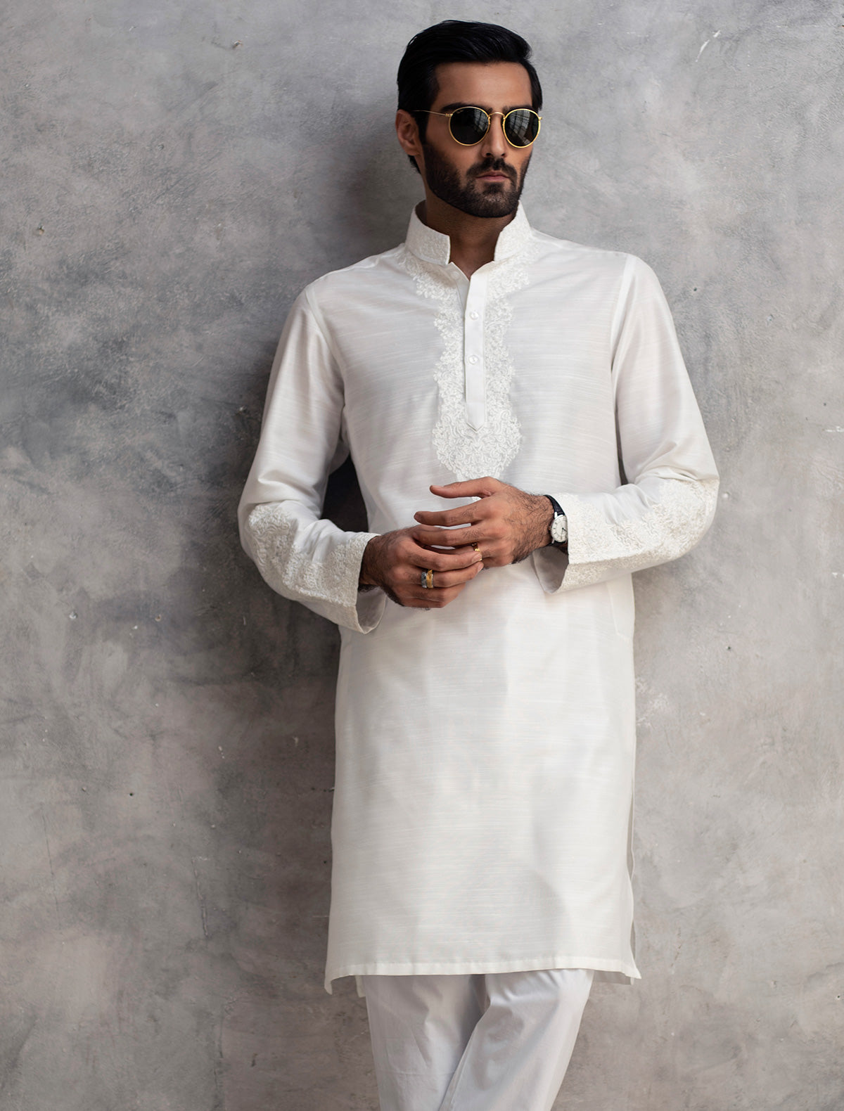 WHITE RAW SILK EMBROIDERED KURTA