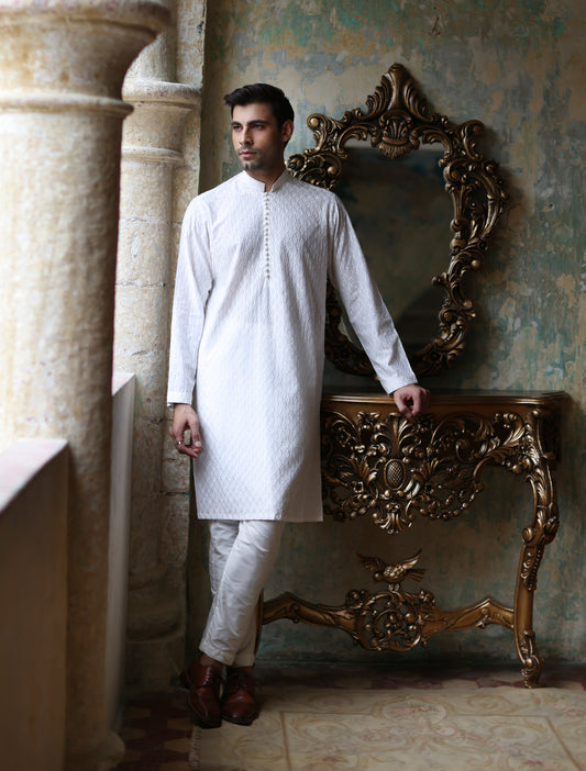 OFF WHITE EMBROIDERED KURTA