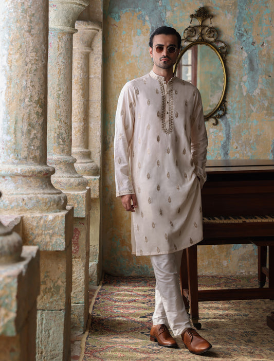 CREAM EMBROIDERED KURTA