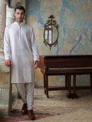 OFF-WHITE EMBROIDERED KURTA
