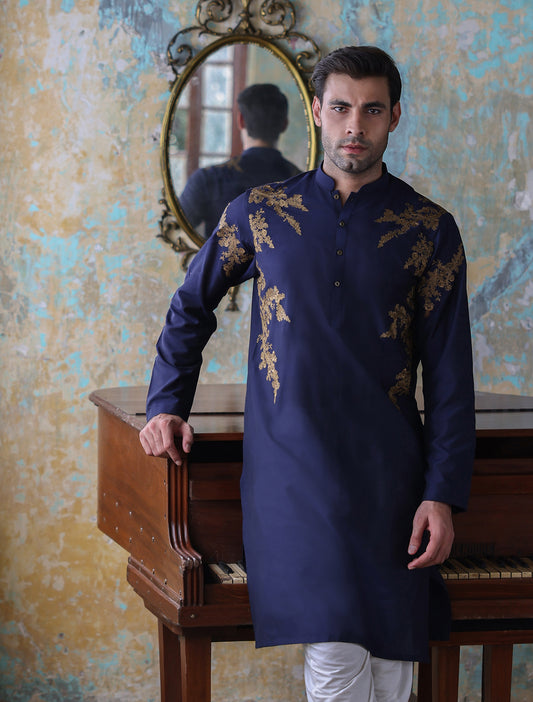 BLUE EMBROIDERED KURTA