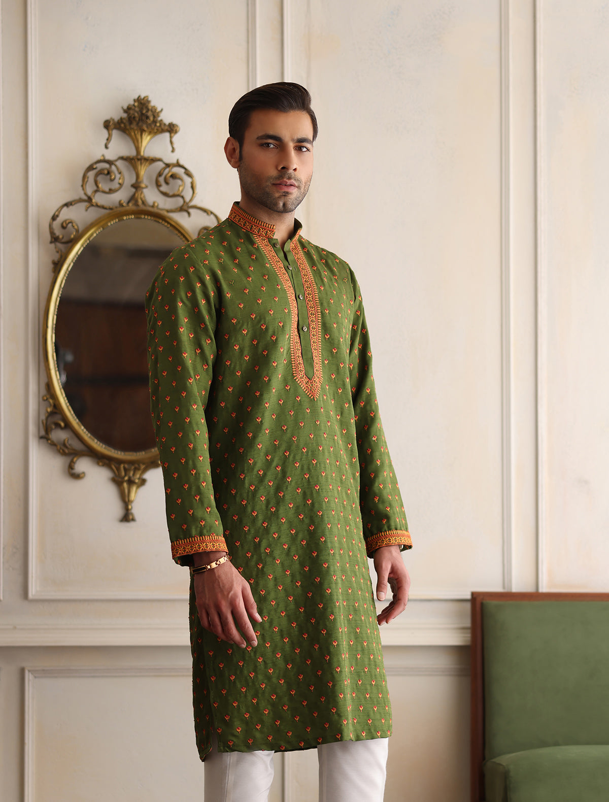 GREEN EMBROIDERED KURTA