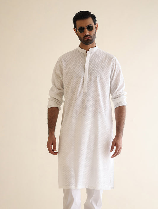 WHITE EMBROIDERED KURTA