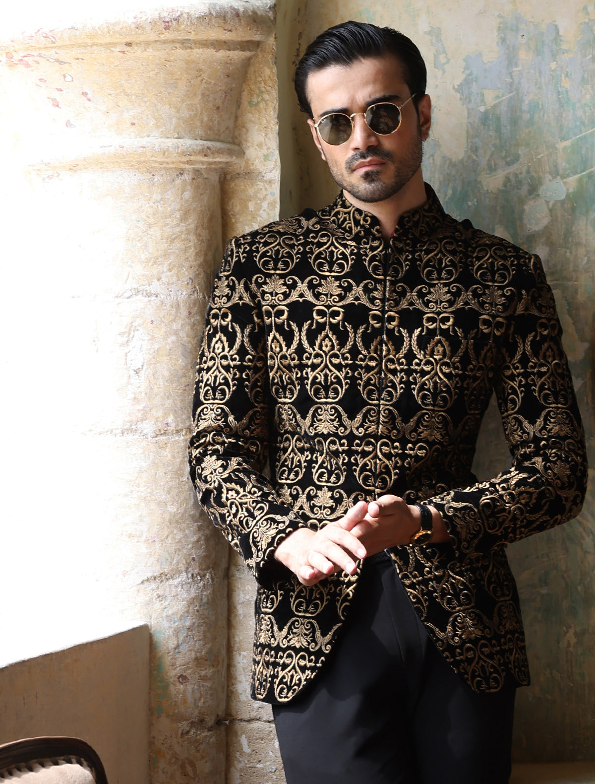 BLACK VELVET HEAVY EMBROIDERED PRINCE COAT Ismail Farid Pakistan BLACK VELVET HEAVY EMBROIDERED PRINCE COAT Ismail Farid Pakistan